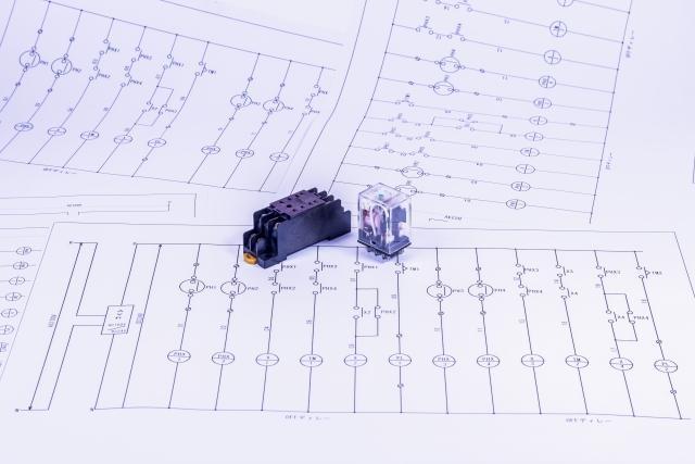 生産設備内製化エンジニア/電気設計（東証プライム上場/世界トップシェア半導体精密加工装置メーカー）