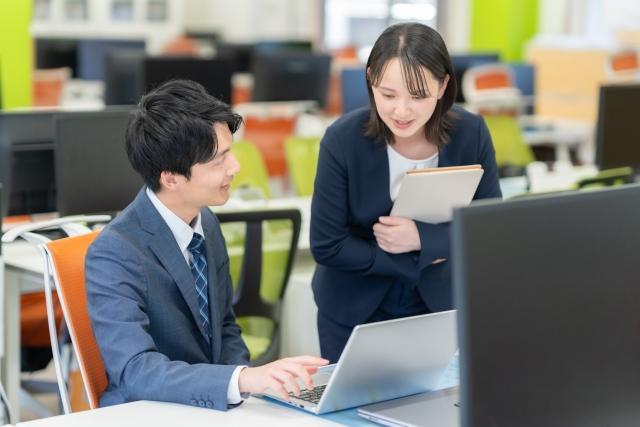 ルート営業職／未経験歓迎（景気に左右されにくい“食品卸業界”で始める営業／CGCグループ企業）