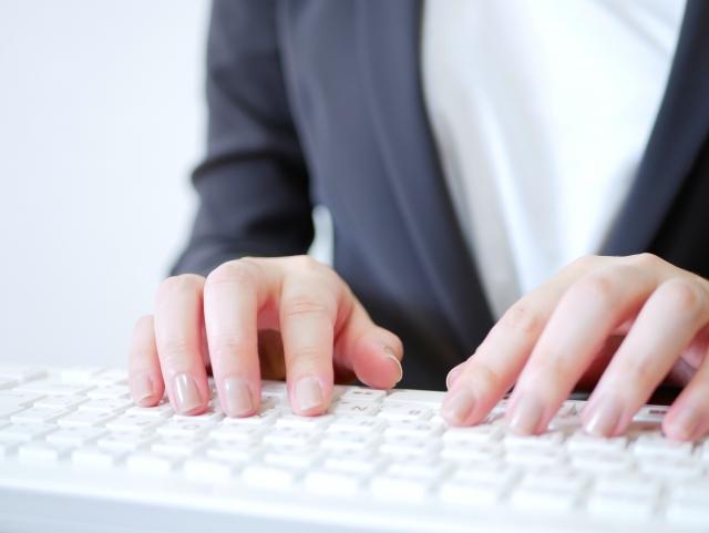 【経理アシスタント職】職務経歴書テンプレート（無料ダウンロード可）｜書き方と記入例